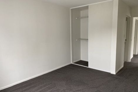 Photo of property in 13/30 John Jennings Drive, Oteha, Auckland, 0632