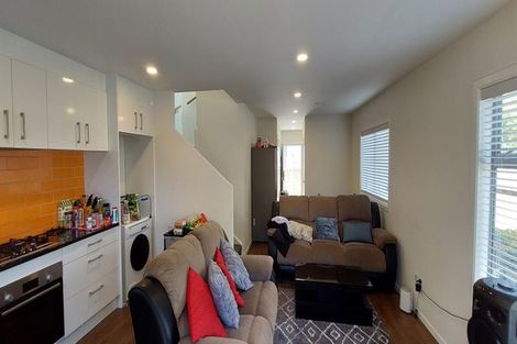 Photo of property in 2/27 Campbell Street, Karori, Wellington, 6012