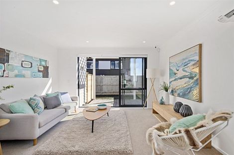 Photo of property in 22 Haddington Drive, Flat Bush, Auckland, 2019