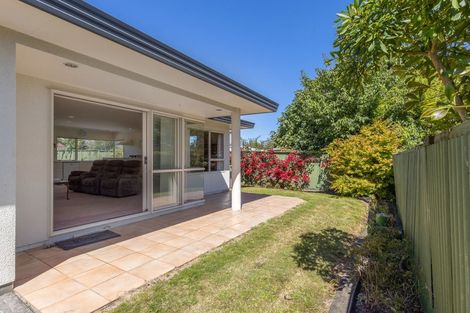 Photo of property in 73a Ngaio Road, Waikanae, 5036