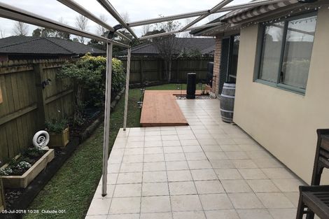 Photo of property in 34 Tussock Avenue, Mangere, Auckland, 2022