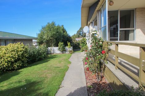 Photo of property in 39 Awamoa Road, Holmes Hill, Oamaru, 9401