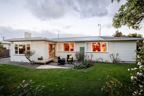 Photo of property in 3 Clarke Avenue, Highbury, Palmerston North, 4412