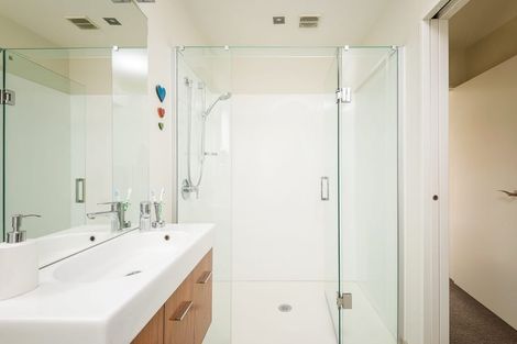 Photo of property in 6 Hadleigh Lane, Westmorland, Christchurch, 8025