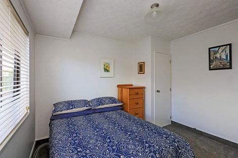 Photo of property in 8 Webb Place, Taradale, Napier, 4112