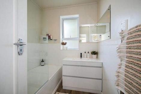 Photo of property in 11 John Street, Ocean View, Dunedin, 9035