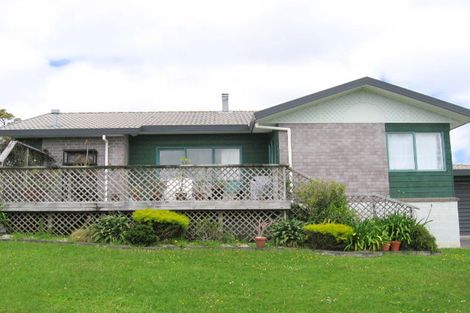 Photo of property in 11 Meynell Court, Glen Eden, Auckland, 0602