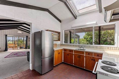 Photo of property in 63 Queens Road, Waikanae Beach, Waikanae, 5036