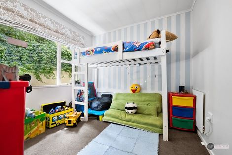 Photo of property in 70 Major Drive, Kelson, Lower Hutt, 5010