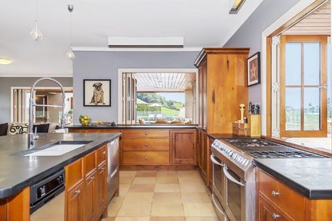 Photo of property in 410 Pukapuka Road, Pohuehue, Warkworth, 0983