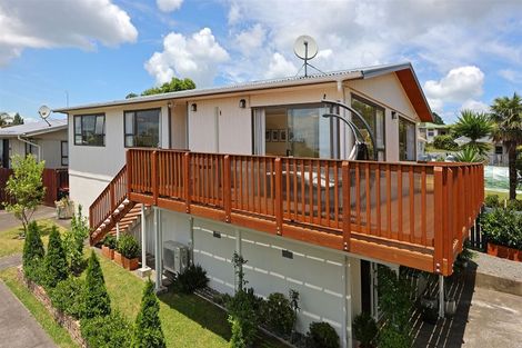 Photo of property in 1/56 Woodglen Road, Glen Eden, Auckland, 0602