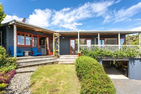 Photo of property in 75 Harbour View Road, Coromandel, 3581
