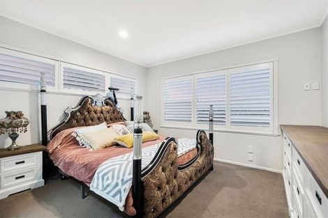 Photo of property in 31 Kowhai Road, Mairangi Bay, Auckland, 0630