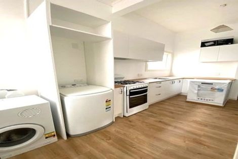 Photo of property in 104 Tinakori Road, Thorndon, Wellington, 6011