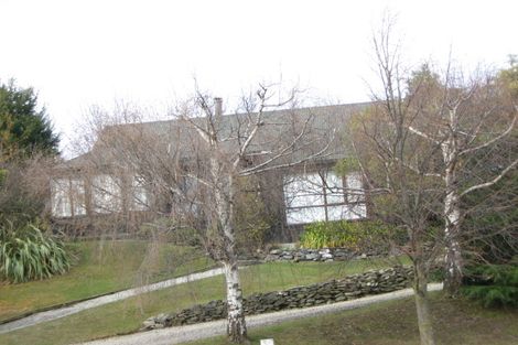 Photo of property in 16 Mulberry Lane, Wanaka, 9305