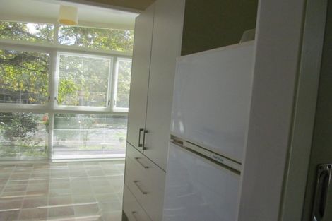 Photo of property in 5/13 Napoleon Avenue, Milford, Auckland, 0620