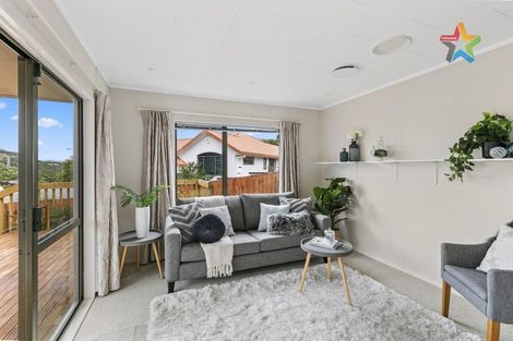 Photo of property in 177 Tirohanga Road, Tirohanga, Lower Hutt, 5010