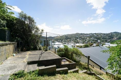 Photo of property in 94 Eden Street, Island Bay, Wellington, 6023