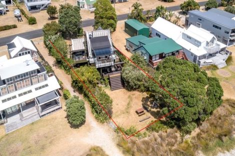 Photo of property in 113 Captain Cook Road, Cooks Beach, Whitianga, 3591
