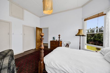 Photo of property in 207 Egmont Street, Patea, 4520