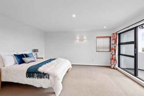 Photo of property in 23a Overdale Drive, Cashmere, Christchurch, 8022
