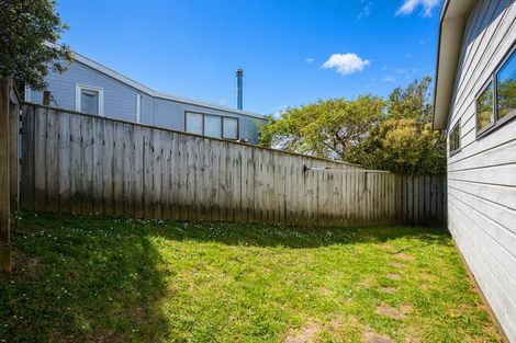 Photo of property in 12a Hiwi Crescent, Titahi Bay, Porirua, 5022