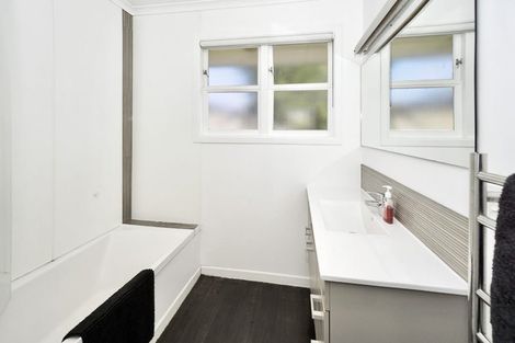 Photo of property in 275 Boucher Avenue, Te Puke, 3119