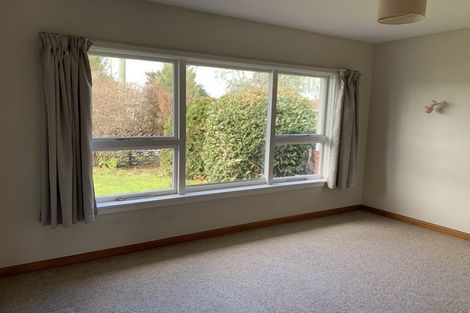 Photo of property in 8 Brent Place, Papanui, Christchurch, 8053