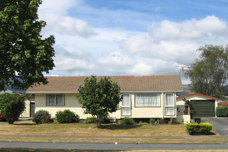 Photo of property in 153 California Drive, Totara Park, Upper Hutt, 5018