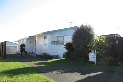 Photo of property in 35 Exeter Crescent, Springvale, Whanganui, 4501