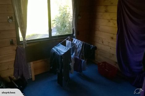 Photo of property in 13 Lindaver Grove, Merrilands, New Plymouth, 4312