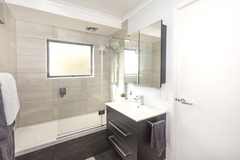 Photo of property in 32a Puriri Road, Pukekohe, 2120