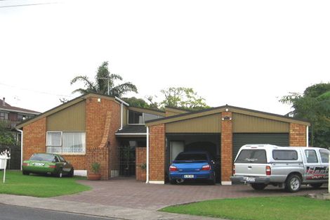 Photo of property in 220 Royal Road, Massey, Auckland, 0614