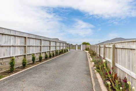 Photo of property in 31 Keene Drive, Bell Block, New Plymouth, 4312