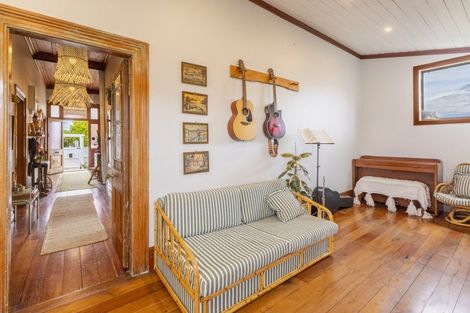 Photo of property in 1 Russell Street, Otane, 4202