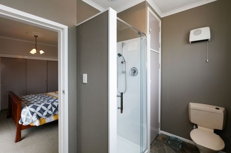 Photo of property in 1a Carthew Street, Feilding, 4702