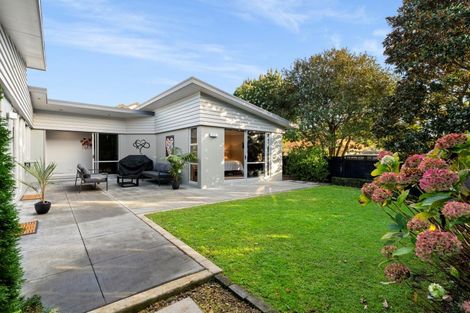 Photo of property in 18 Stamford Place, Ohauiti, Tauranga, 3112
