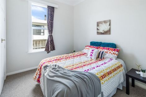 Photo of property in 6 Tarawera Road, Johnsonville, Wellington, 6037