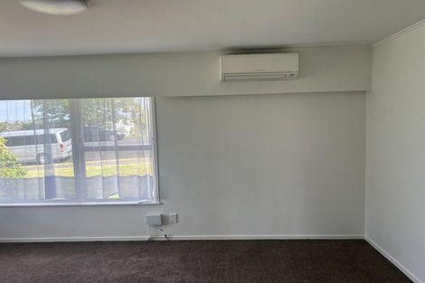 Photo of property in 1/40 Coronation Road, Hillcrest, Auckland, 0627