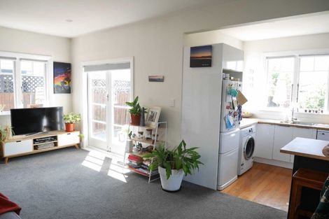 Photo of property in 16 Allard Street, Edgeware, Christchurch, 8013