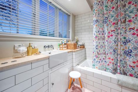 Photo of property in 7 Devon Street, Glenholme, Rotorua, 3010