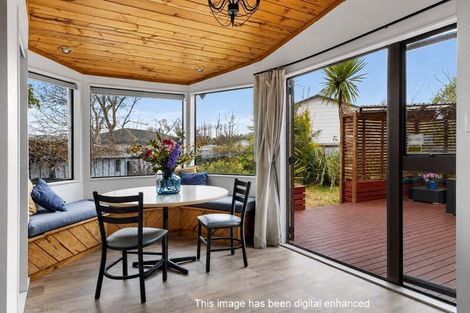 Photo of property in 6 Avon Close, Richmond Heights, Taupo, 3330