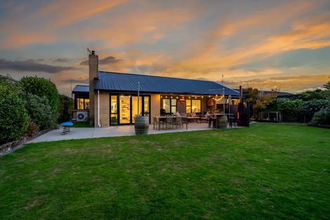 Photo of property in 34 Cruickshank Crescent, Rosedale, Invercargill, 9810