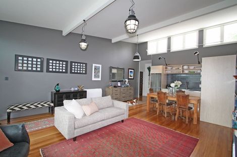 Photo of property in 52 Buller Street, New Plymouth, 4312