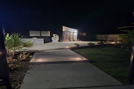 Photo of property in 105 Mahoe Place, Matarangi, Whitianga, 3592