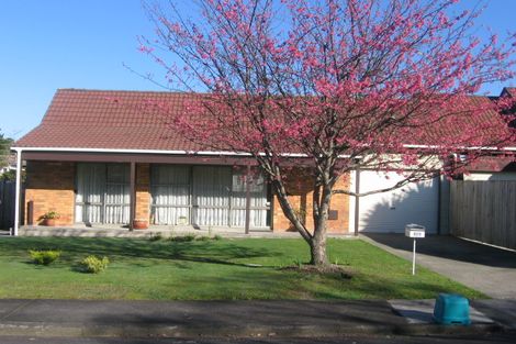 Photo of property in 1/1 Dalkeith Place, Opaheke, Papakura, 2113