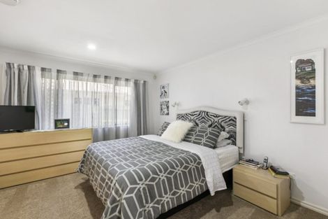 Photo of property in 93 Kahira Crescent, Papamoa Beach, Papamoa, 3118