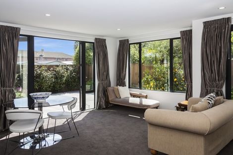 Photo of property in 42a Chateau Drive, Burnside, Christchurch, 8053