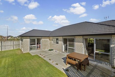 Photo of property in 8 Raupo Place, Rototuna North, Hamilton, 3210