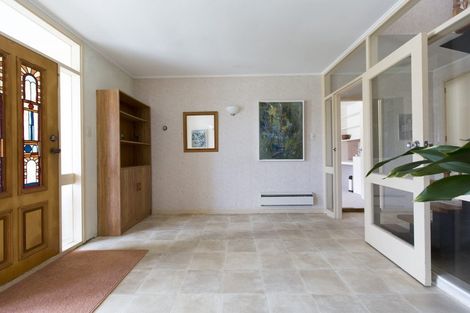 Photo of property in 103 Churchill Drive, Crofton Downs, Wellington, 6035